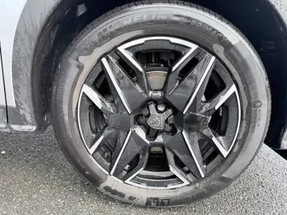 Photo 6 Peugeot 3008  Hybrid 145 e-DCS6