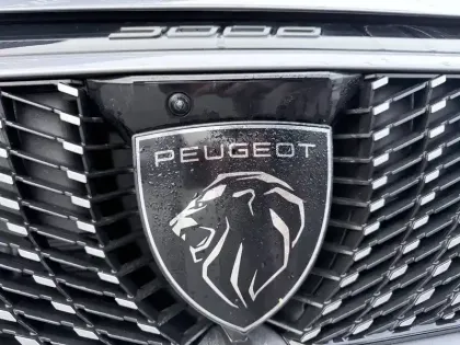 Photo 9 Peugeot 3008  Hybrid 145 e-DCS6