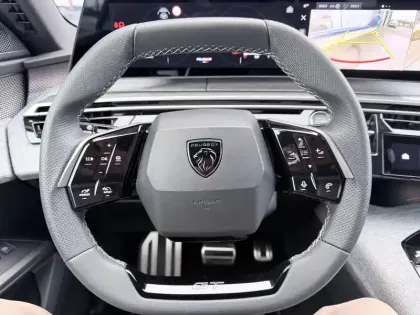 Photo 27 Peugeot 3008  Hybrid 145 e-DCS6