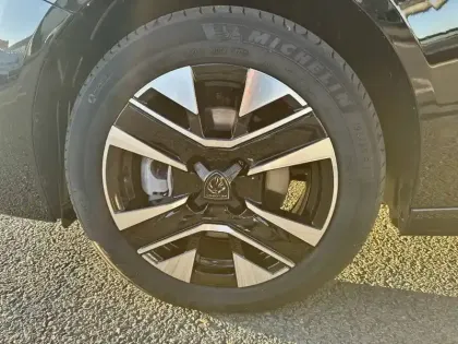 Photo 36 Peugeot 208  Hybrid 110 e-DCS6