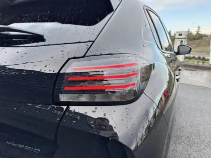 Photo 114 Peugeot 208  Hybrid 110 e-DCS6