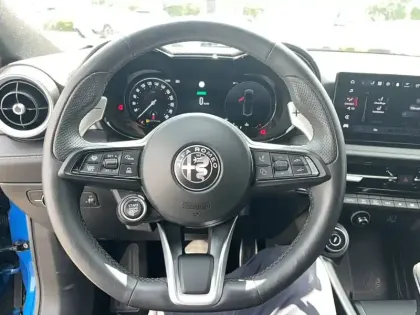 Photo 33 Alfa Romeo Tonale  1.5 Hybrid 160 ch VGT TCT7