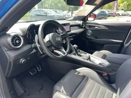 Photo 34 Alfa Romeo Tonale  1.5 Hybrid 160 ch VGT TCT7