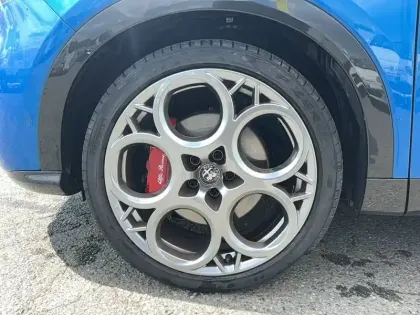 Photo 10 Alfa Romeo Tonale  1.5 Hybrid 160 ch VGT TCT7