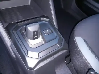 Photo 44 Dacia Duster  Hybrid 140