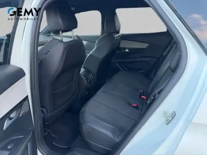 Photo 43 Peugeot 3008  Hybrid 225 e-EAT8