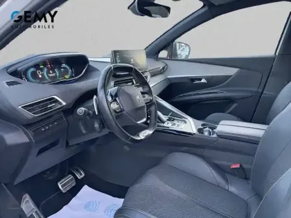 Photo 8 Peugeot 3008  Hybrid 225 e-EAT8