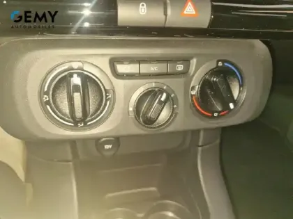 Photo 13 Citroën C3  PureTech 83 S&S BVM5