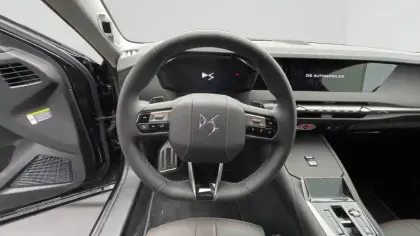 Photo 12 DS DS 4 N°4 Hybride 145 e-DCT6