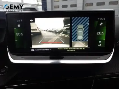 Photo 28 Peugeot 2008  PureTech 130 S&S EAT8