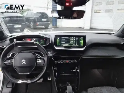 Photo 7 Peugeot 2008  PureTech 130 S&S EAT8