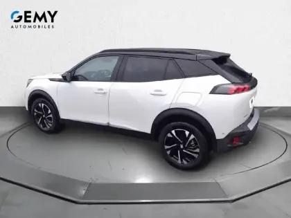 Photo 6 Peugeot 2008  PureTech 130 S&S EAT8