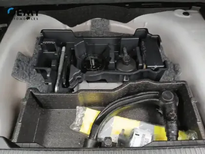 Photo 96 Peugeot 2008  PureTech 130 S&S EAT8