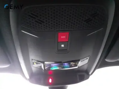 Photo 29 Peugeot 2008  PureTech 130 S&S EAT8