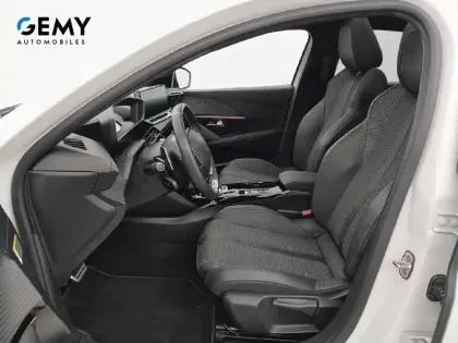 Photo 28 Peugeot 208  PureTech 100 S&S EAT8