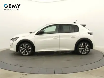 Photo 38 Peugeot 208  PureTech 100 S&S EAT8