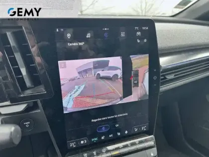 Photo 20 Renault Megane  E-Tech EV60 220 ch super charge