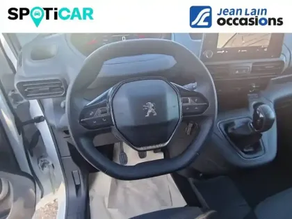 Photo 8 Peugeot Partner  FOURGON STANDARD 1000 KG BLUEHDI 100 BVM5