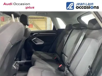 Photo 16 Audi Q3  35 TFSI 150 ch S tronic 7