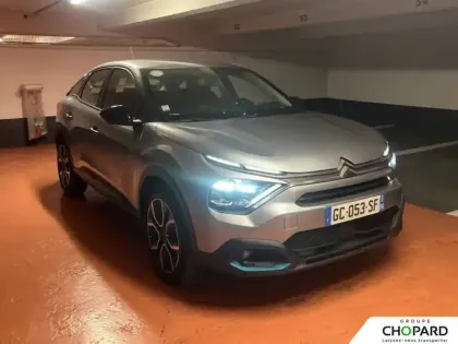Photo 17 Citroën C4 e- 136 ch Automatique