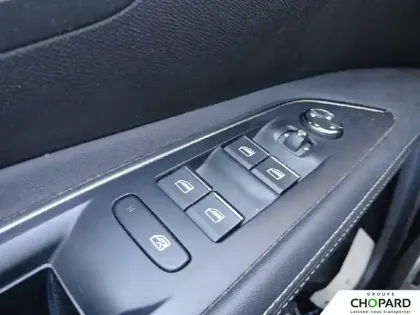 Photo 55 Peugeot 3008  Hybrid 225 e-EAT8