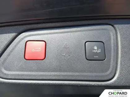 Photo 61 Peugeot 3008  Hybrid 225 e-EAT8