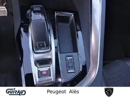 Photo 15 Peugeot 3008  PureTech 130ch S&S EAT8