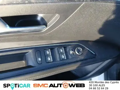 Photo 95 Peugeot 3008  PureTech 130ch S&S EAT8