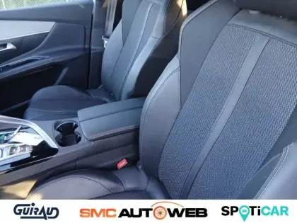 Photo 50 Peugeot 3008  PureTech 130ch S&S EAT8
