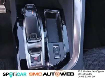 Photo 99 Peugeot 3008  PureTech 130ch S&S EAT8