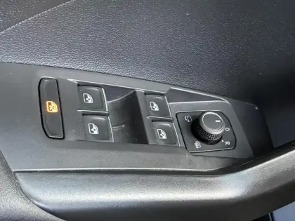 Photo 28 Volkswagen T-cross  1.0 TSI 110 Start/Stop BVM6