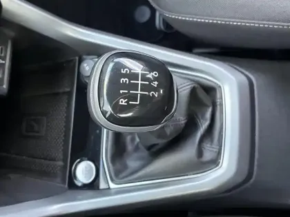 Photo 23 Volkswagen T-cross  1.0 TSI 110 Start/Stop BVM6