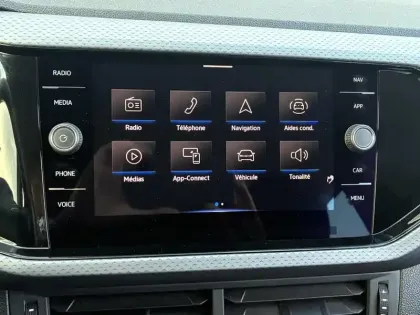 Photo 17 Volkswagen T-cross  1.0 TSI 110 Start/Stop BVM6