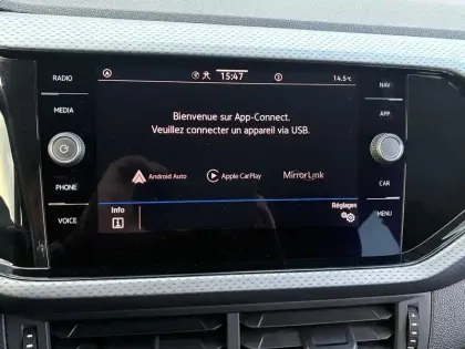 Photo 14 Volkswagen T-cross  1.0 TSI 110 Start/Stop BVM6