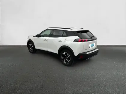 Photo 6 Peugeot 2008  PureTech 130 S&S BVM6