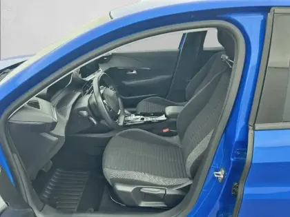Photo 10 Peugeot 208  Electrique 50 kWh 136ch