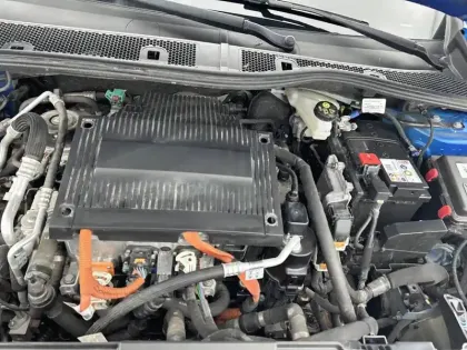 Photo 14 Peugeot 208  Electrique 50 kWh 136ch