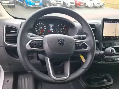 Photo 8 Peugeot Boxer  FGN TOLE 3.5 T L2H2 140 S&S BVM6