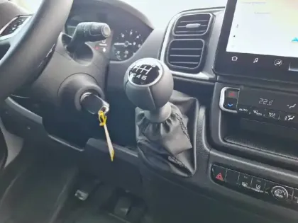 Photo 13 Peugeot Boxer  FGN TOLE 3.5 T L2H2 140 S&S BVM6