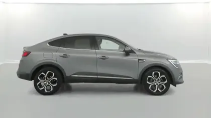 Photo 55 Renault Arkana  E-Tech 145 - 21B