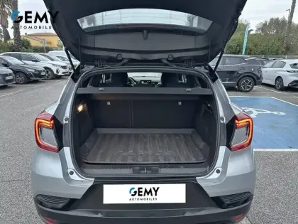 Photo 21 Renault Captur  E-Tech 145