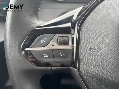 Photo 17 Peugeot 208  PureTech 75 S&S BVM5