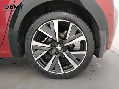 Photo 10 Peugeot 208  PureTech 100 S&S EAT8