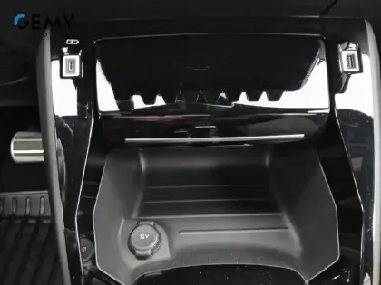 Photo 19 Peugeot 208  PureTech 100 S&S EAT8