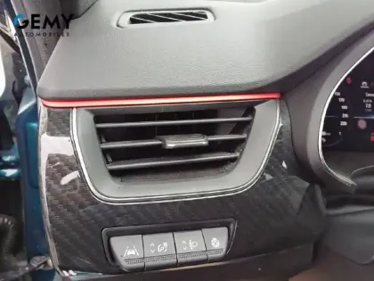 Photo 16 Renault Arkana  TCe 160 EDC FAP - 21B