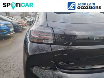 Photo 16 Peugeot 208  Hybrid 110 e-DCS6