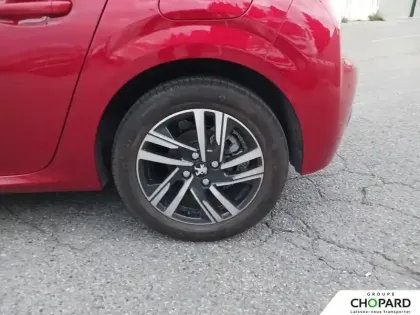 Photo 11 Peugeot 208  PureTech 100 S&S BVM6