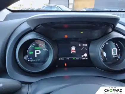 Photo 16 Toyota Yaris  Cross Hybride 116h 2WD