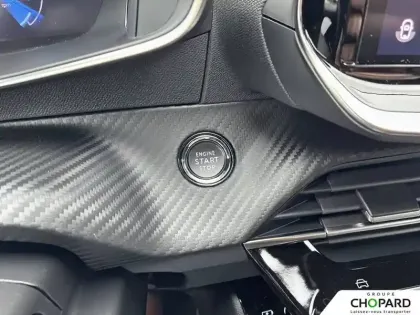 Photo 21 Peugeot 2008  PureTech 130 S&S EAT8