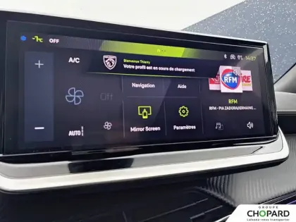 Photo 13 Peugeot 2008  PureTech 130 S&S EAT8